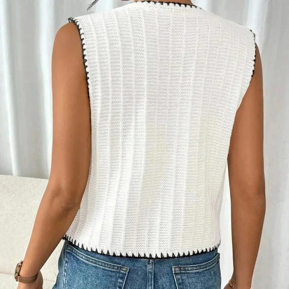 Beige Casual Women's Color Block Edging Vest Style Sweater - Picture 2 of 6